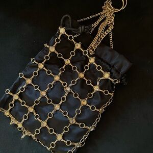 Chic Black and Gold Chain Bag